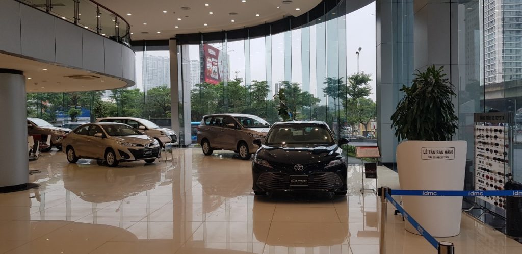 Showroom Toyota Mỹ Đình
